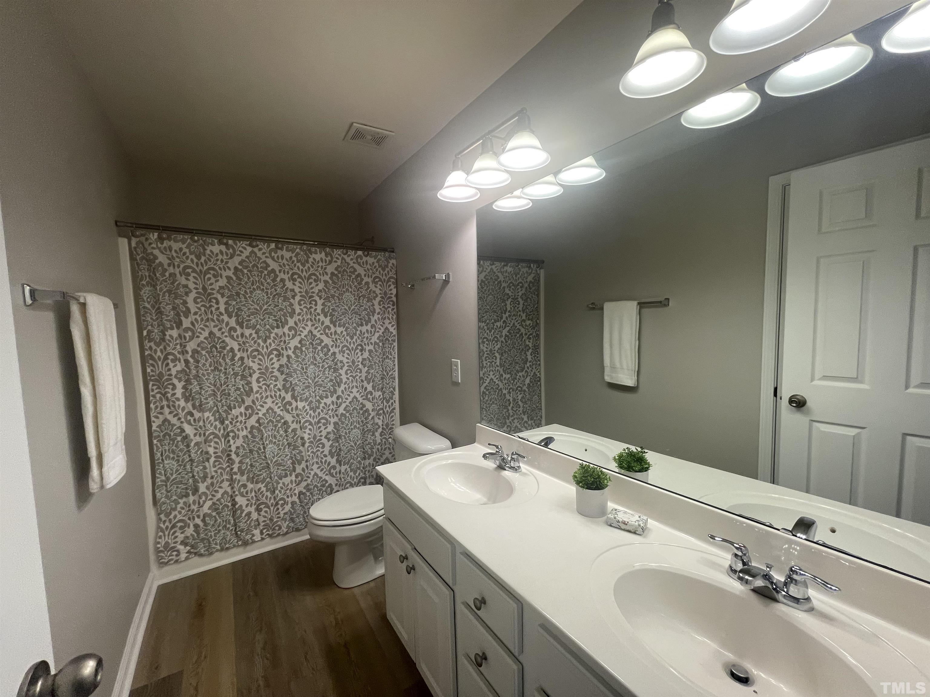 7735 San Gabriel Street Raleigh, NC 27613 - Photo 8 of 21 Gallery Image 8
