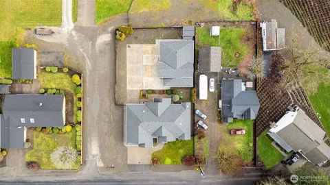$1,185,999 | 6501 119th Avenue East, Puyallup, WA 98372
