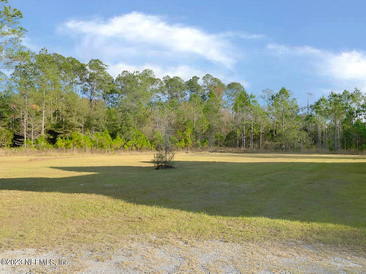 473402 Middle Road Hilliard, FL 32046 - Photo 23 of 23 Front Yard