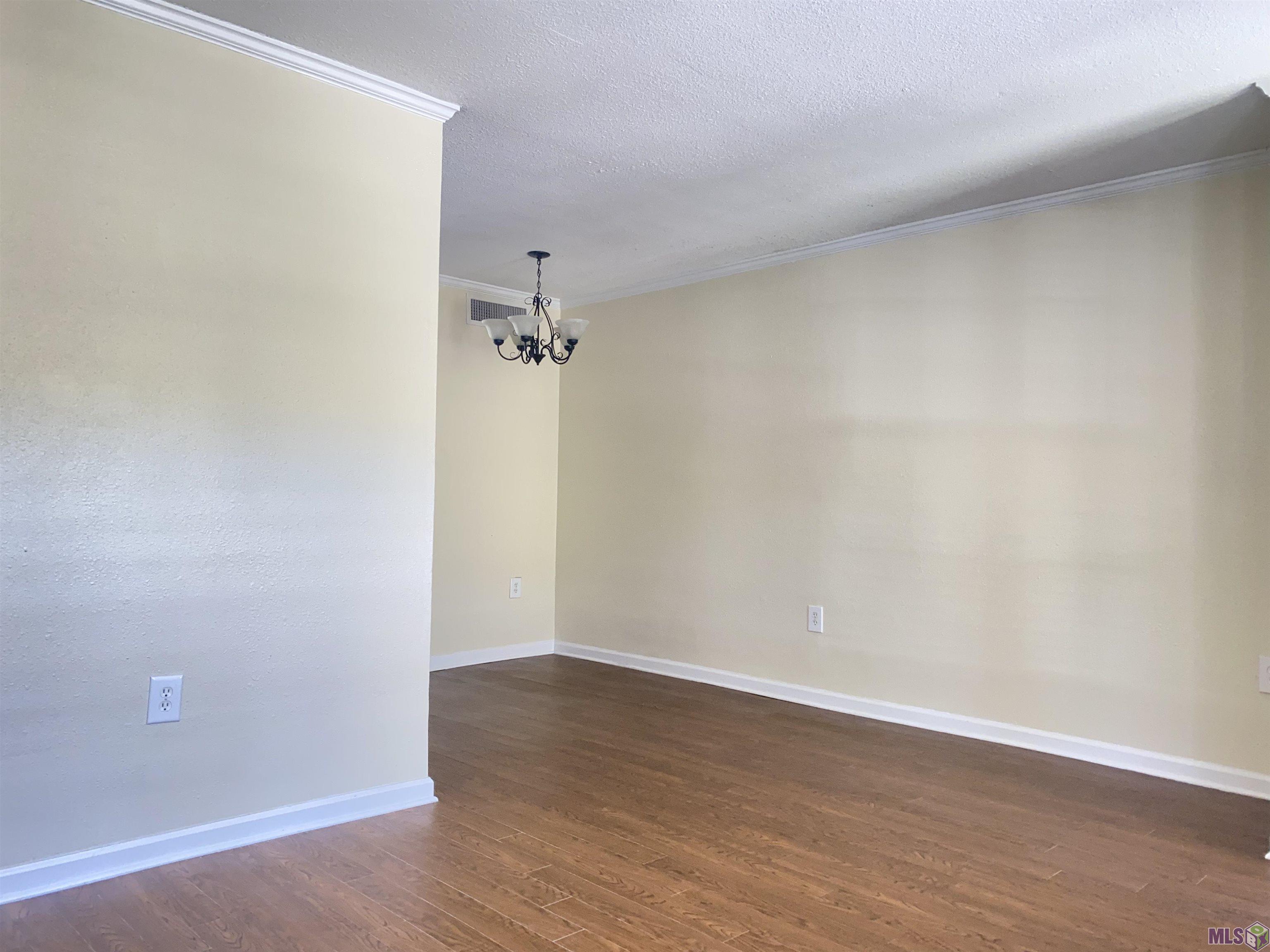10286 West Winston Avenue, Unit 6 Baton Rouge, LA 70809 - Photo 5 of 10