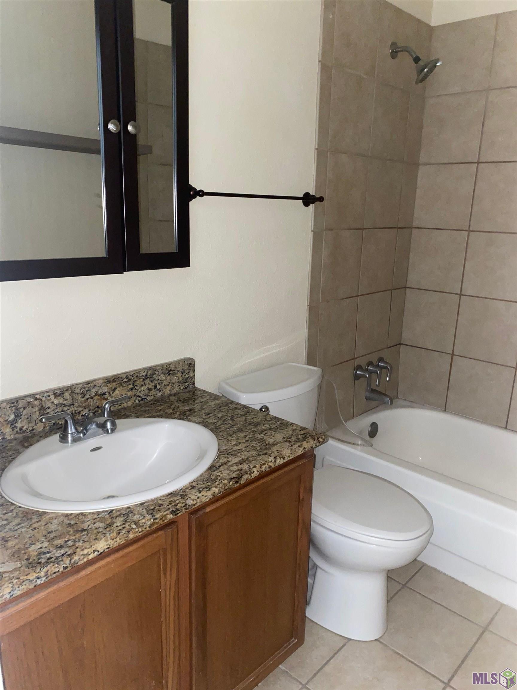 10286 West Winston Avenue, Unit 6 Baton Rouge, LA 70809 - Photo 9 of 10