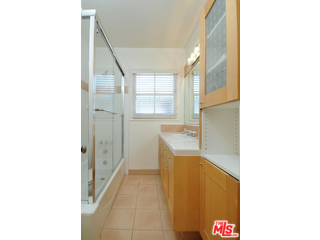 6604 Ruffner Avenue Lake Balboa, CA 91406 - Photo 15 of 17 Gallery Image 15