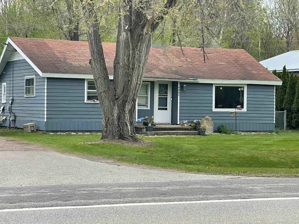 $64,000 | 4662 West Isabella Road, Shepherd, MI 48883