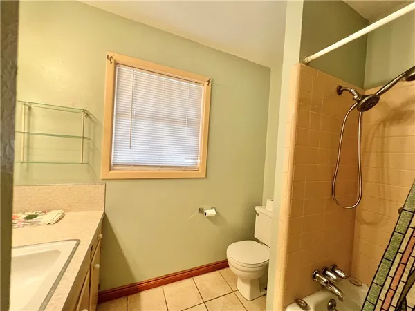 $1,600 | 112 Rice Drive, Portland, TX 78374