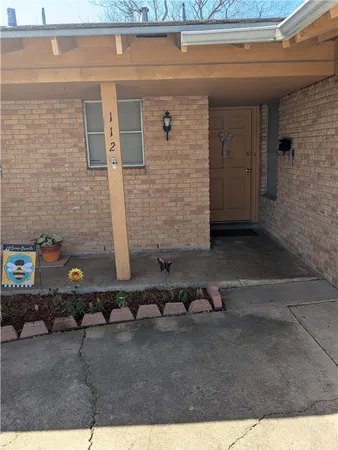 $1,600 | 112 Rice Drive, Portland, TX 78374