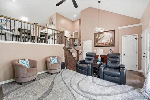 $450,000 | 5900 Meadowsweet Lane, Shawnee, KS 66226