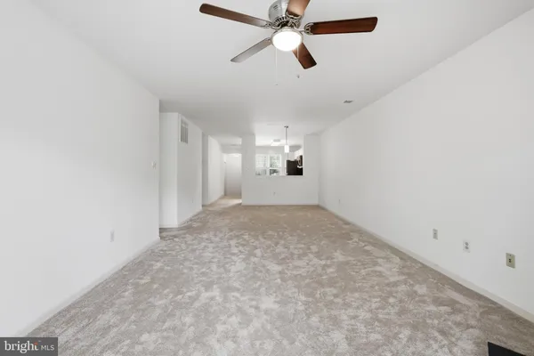 $2,700 | 2844 Yarling Court, Falls Church, VA 22042