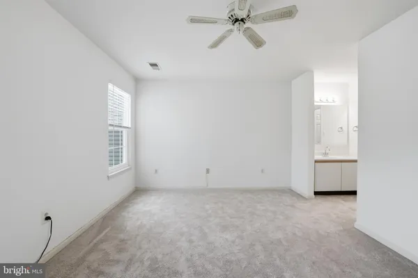 $2,700 | 2844 Yarling Court, Falls Church, VA 22042