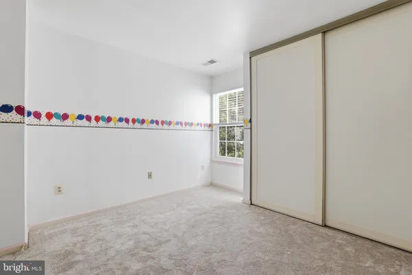 $2,700 | 2844 Yarling Court, Falls Church, VA 22042