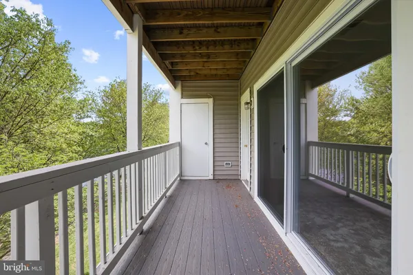 $2,700 | 2844 Yarling Court, Falls Church, VA 22042