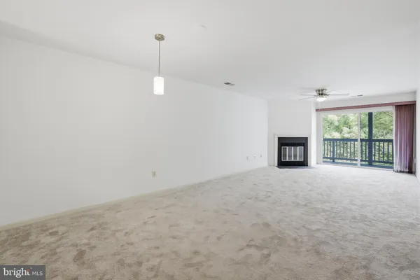$2,700 | 2844 Yarling Court, Falls Church, VA 22042