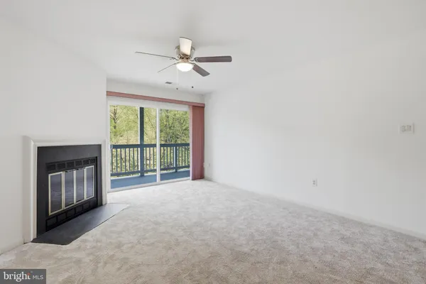 $2,700 | 2844 Yarling Court, Falls Church, VA 22042