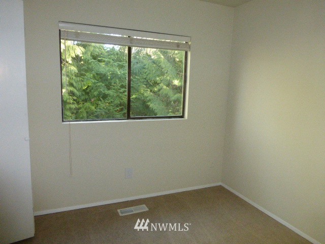 505 South 31st Street Renton, WA 98055 - Photo 8 of 12