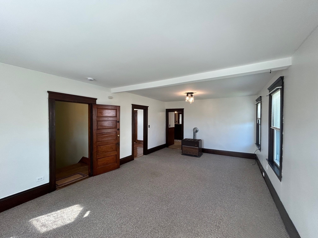 31 Chrome Street, Unit 3 Worcester, MA 01604 - Photo 23 of 26