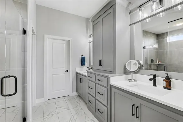 $525,000 | 11410 Bluestem Drive, Kearney, MO 64060