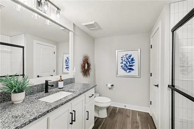 $525,000 | 11410 Bluestem Drive, Kearney, MO 64060