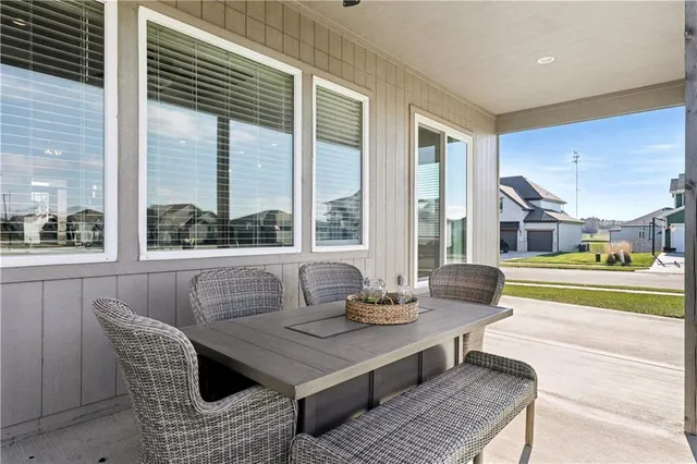 $525,000 | 11410 Bluestem Drive, Kearney, MO 64060