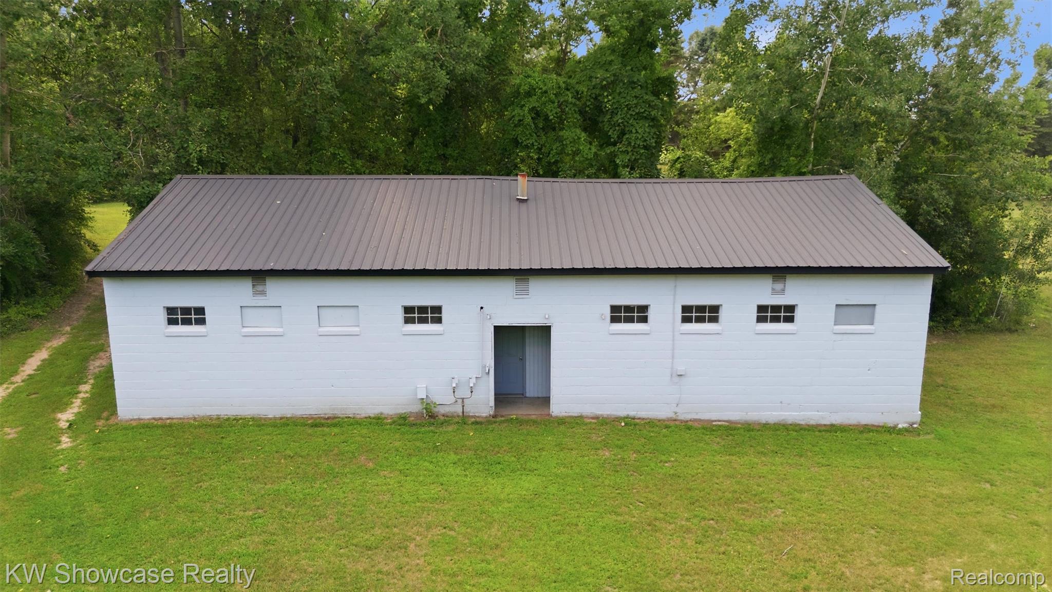2220 Wixom Road Commerce Township, MI 48382 - Photo 91 of 98 137-DJI_20260808154428_0603_D-edited.jpg