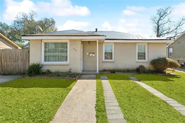 $138,500 | 229 North Atlanta Street, Metairie, LA 70003