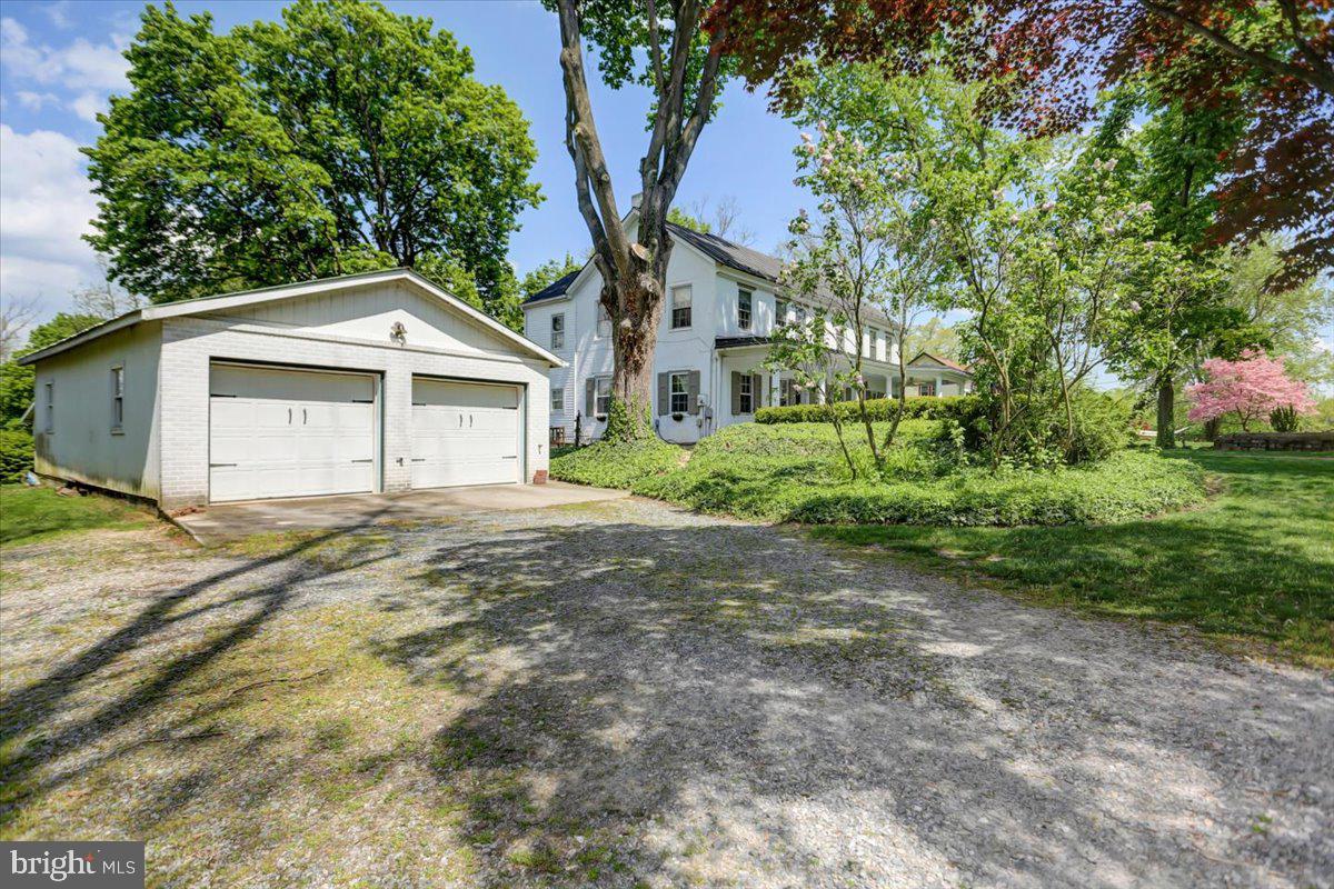 35 Alters Road Carlisle, PA 17015 - Photo 45 of 54 Garage