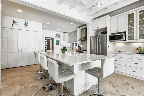 $1,775,000 | 1201 First Street, New Orleans, LA 70130