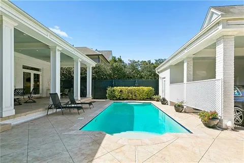 $1,775,000 | 1201 First Street, New Orleans, LA 70130