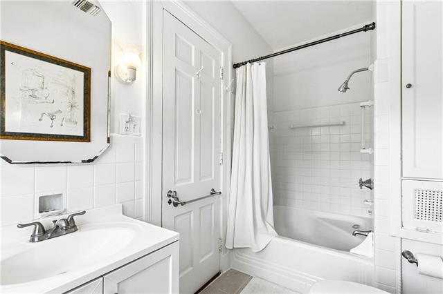 1201 First Street New Orleans, LA 70130 - Photo 21 of 37