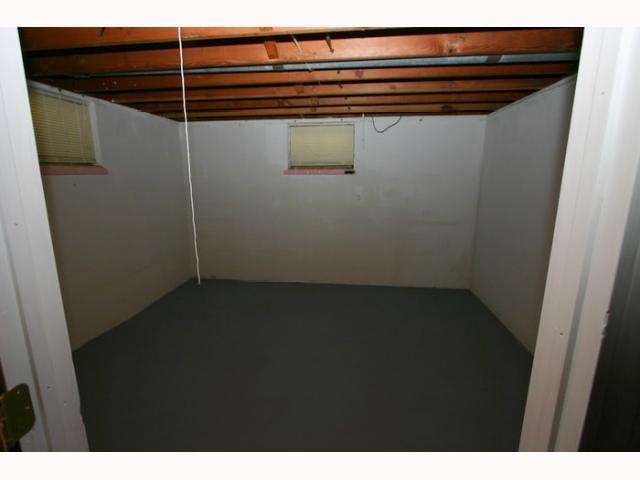 3704 McGuffey Road Columbus, OH 43224 - Photo 13 of 18
