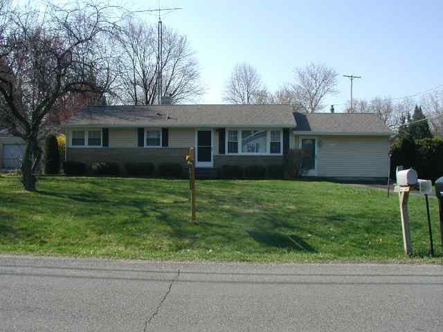 1283 Cunningham Road Jackson, MI 49201 - Photo 2 of 11 Photo 2