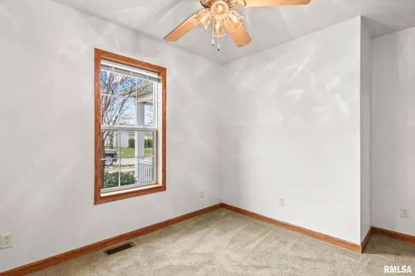 $180,000 | 2800 VÃa Rosso, Unit 146, Springfield, IL 62703
