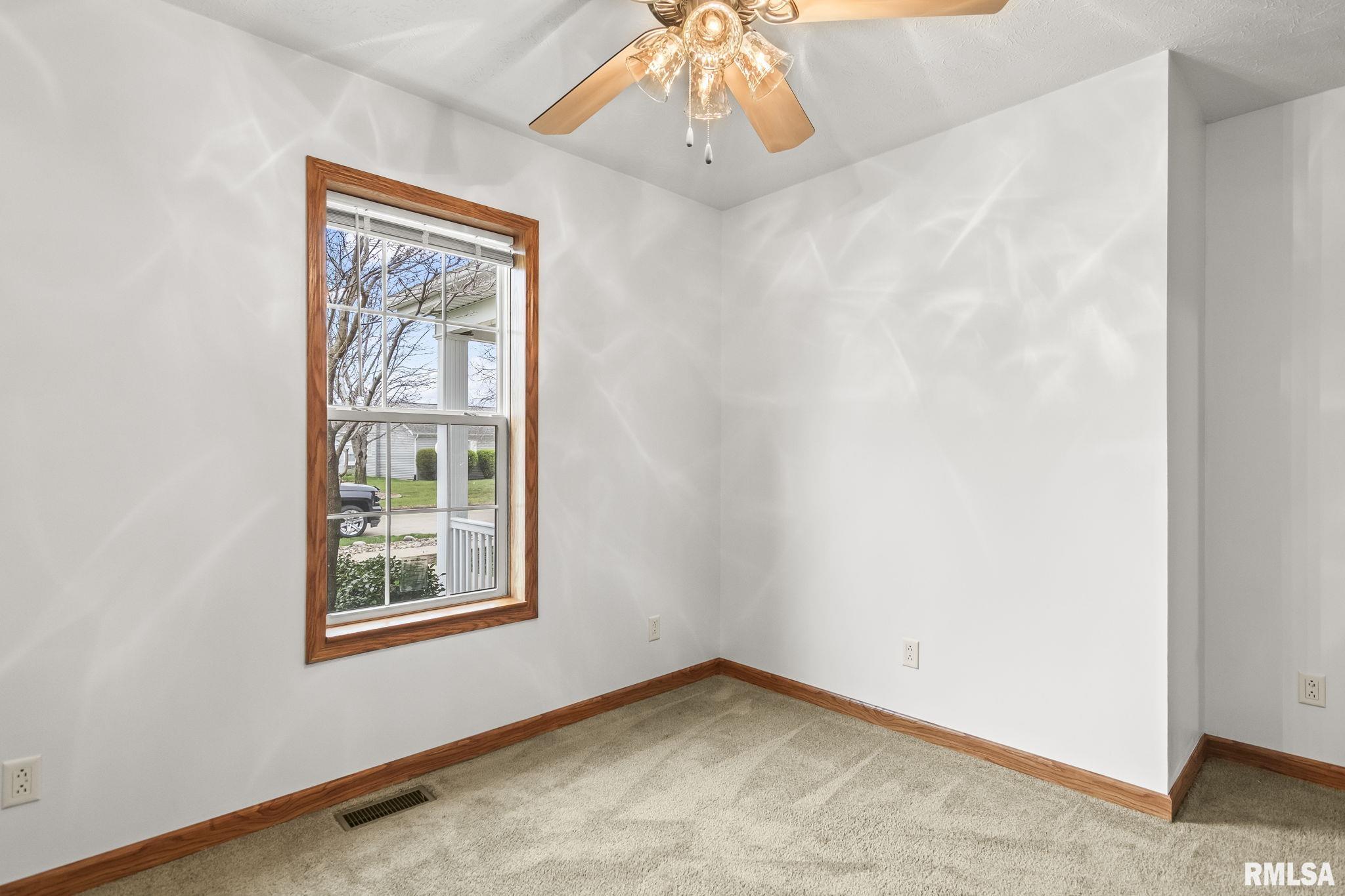 2800 Vía Rosso, Unit 146 Springfield, IL 62703 - Photo 26 of 34