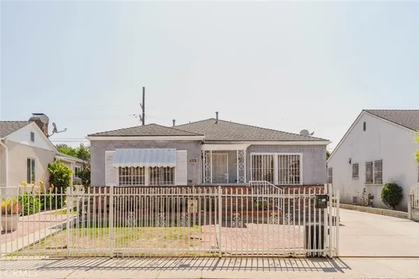 $1,050,000 | 1010 North Alexandria Avenue, Los Angeles, CA 90029
