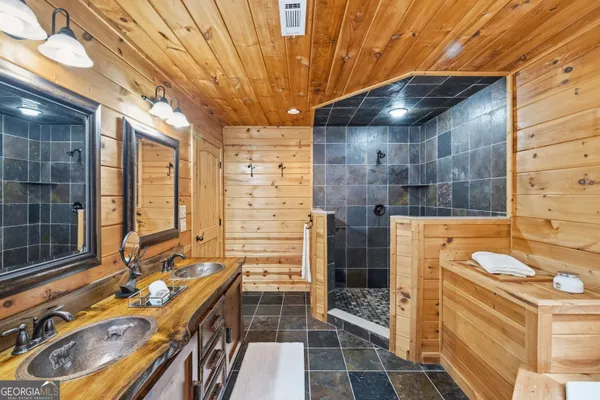 $1,175,000 | 101 Falling Rock Road, Blue Ridge, GA 30513