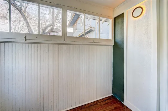 $325,000 | 5433 Tracy Avenue, Kansas City, MO 64110