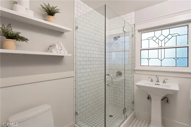 $1,258,500 | 290 West Twelfth Street, Claremont, CA 91711