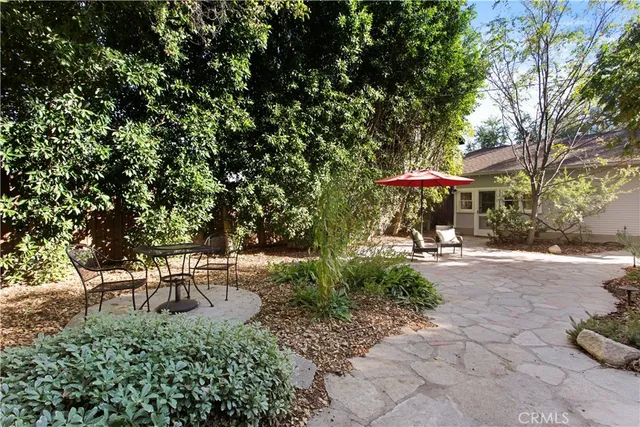 $1,258,500 | 290 West Twelfth Street, Claremont, CA 91711