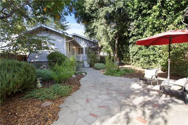 $1,258,500 | 290 West Twelfth Street, Claremont, CA 91711