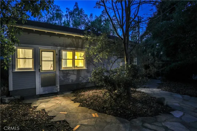 $1,258,500 | 290 West Twelfth Street, Claremont, CA 91711