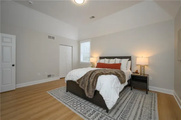 $695,000 | 100 Summerlawn Drive, Sewickley, PA 15143