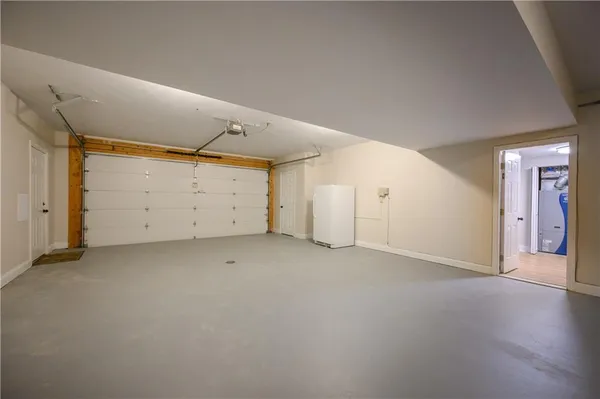 $695,000 | 100 Summerlawn Drive, Sewickley, PA 15143