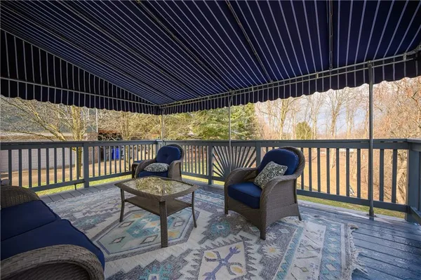 $695,000 | 100 Summerlawn Drive, Sewickley, PA 15143