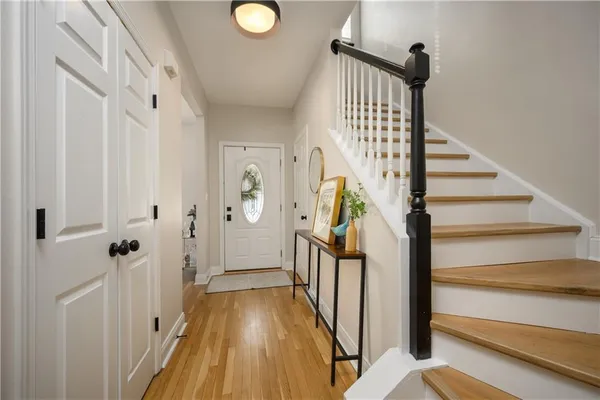 $695,000 | 100 Summerlawn Drive, Sewickley, PA 15143