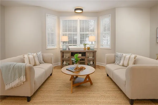 $695,000 | 100 Summerlawn Drive, Sewickley, PA 15143