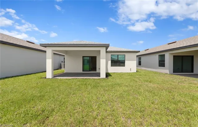 $294,310 | 1202 Caloosa Cv Drive, LaBelle, FL 33935