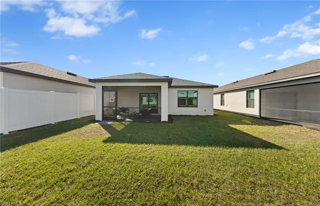 $266,310 | 1202 Caloosa Cv Drive, LaBelle, FL 33935