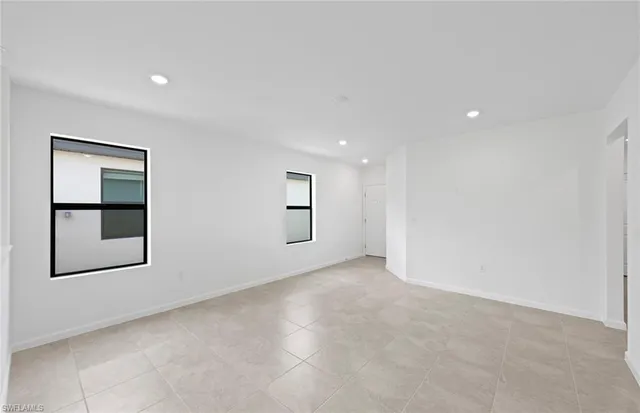 $294,310 | 1202 Caloosa Cv Drive, LaBelle, FL 33935