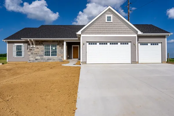 $637,900 | 7001 Black Oak Drive, Bettendorf, IA 52722