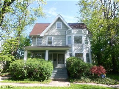2565 Overlook Road Cleveland, OH 44106 - Photo 1 of 1 2565 Overlook Road, Cleveland Hts. Walking distance to Case, minutes to hospitals, University Circle, Cleveland Clinic