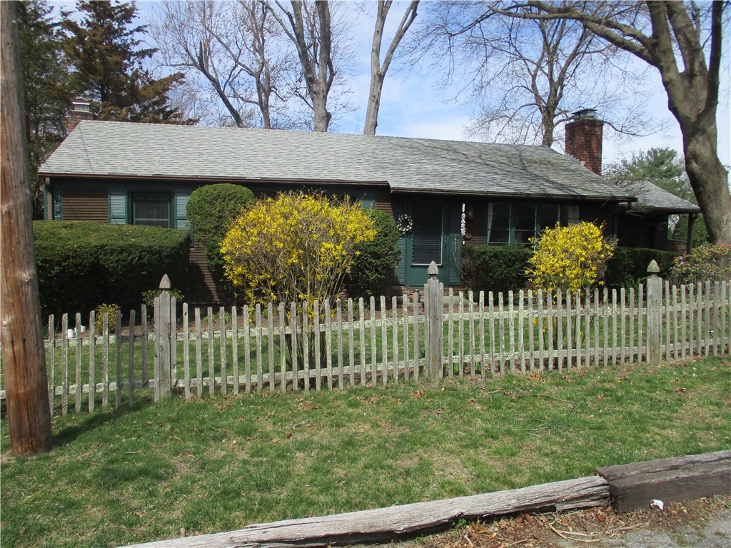 41 Thurman Street Warwick, RI 02888 - Photo 1 of 40