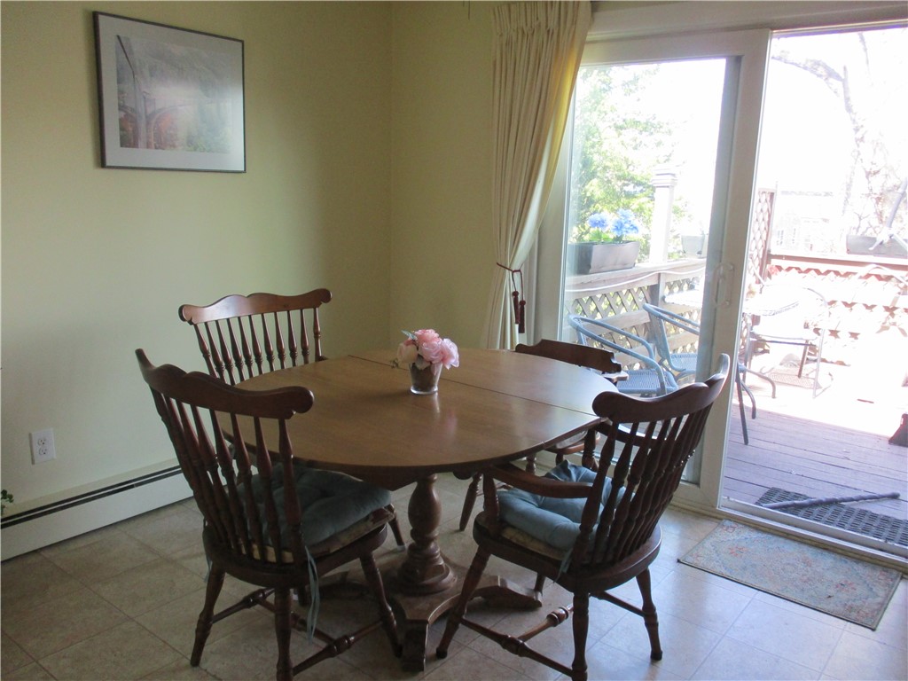 41 Thurman Street Warwick, RI 02888 - Photo 15 of 40